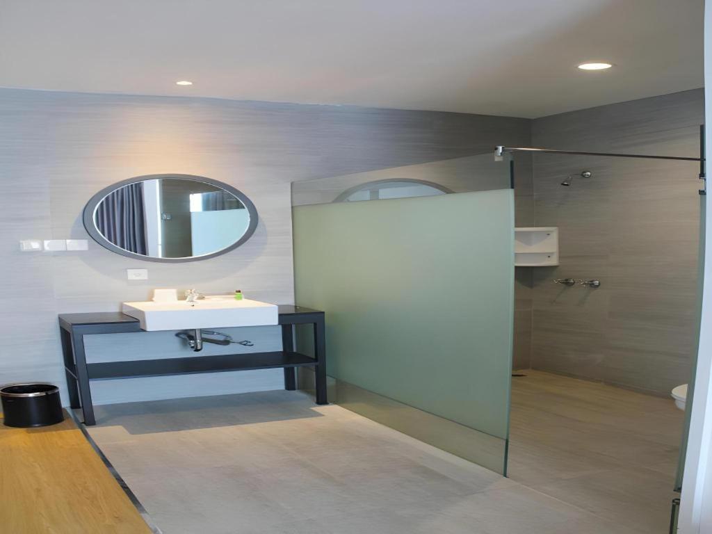 Buana Lestari Hotel Balikpapan  Extérieur photo