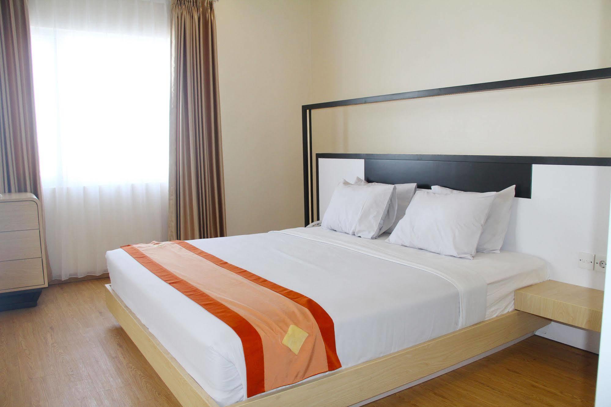 Buana Lestari Hotel Balikpapan  Extérieur photo